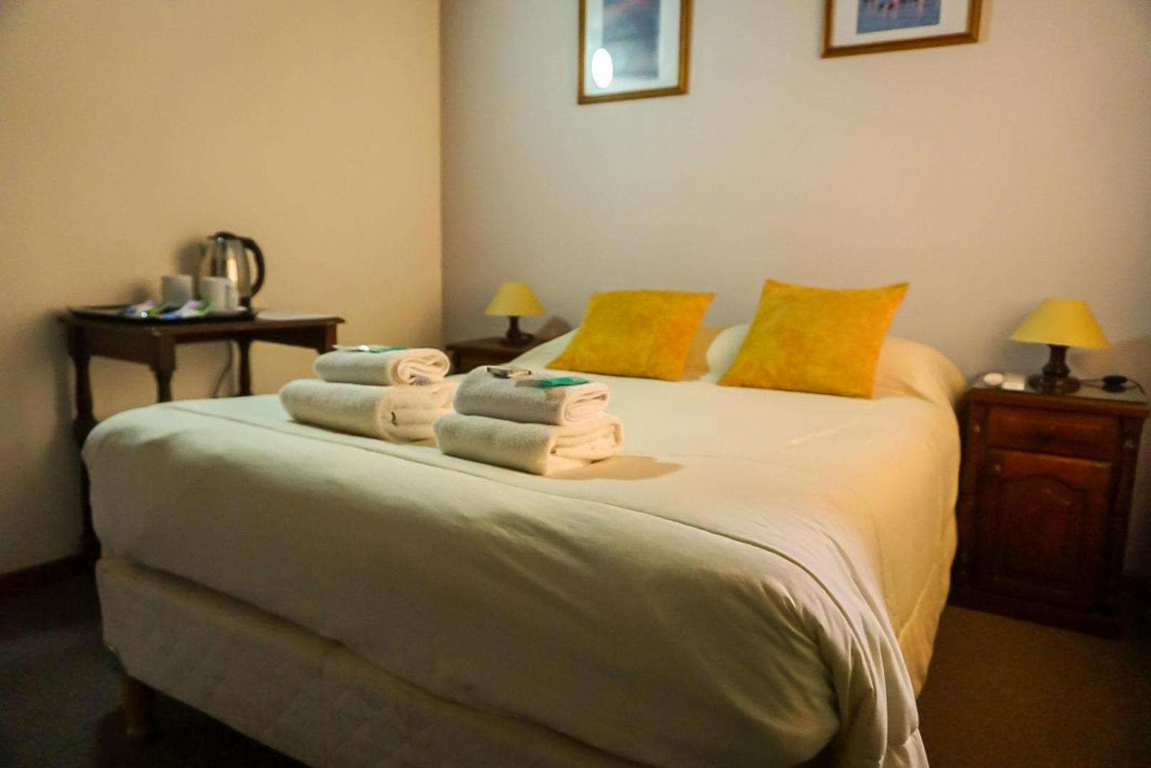 Apart Hotel Libertador El Calafate Eksteriør billede